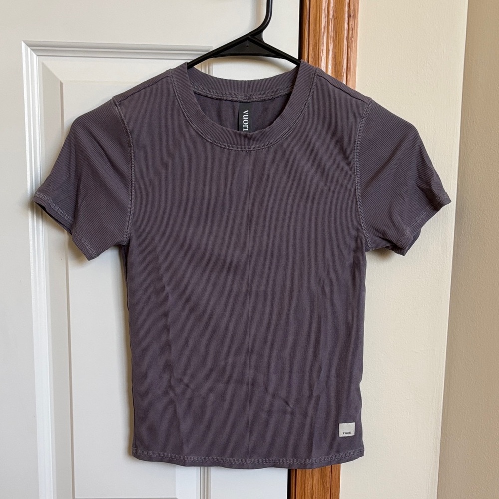 Vuori Pose Tee